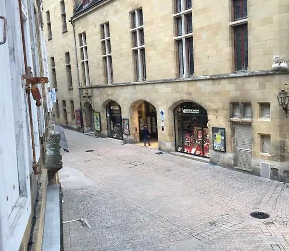 L'instant Sarladais Daire Sarlat-la-Canéda